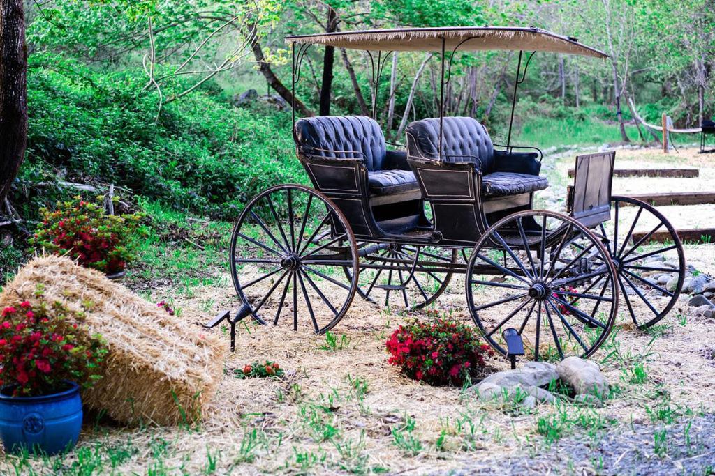 Cozy Wild West Covered Wagon Next To River Grants Pass Ngoại thất bức ảnh
